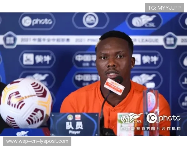 赛前热身：球员纷纷展示绝技瞬间，赛前热身的描述好文章